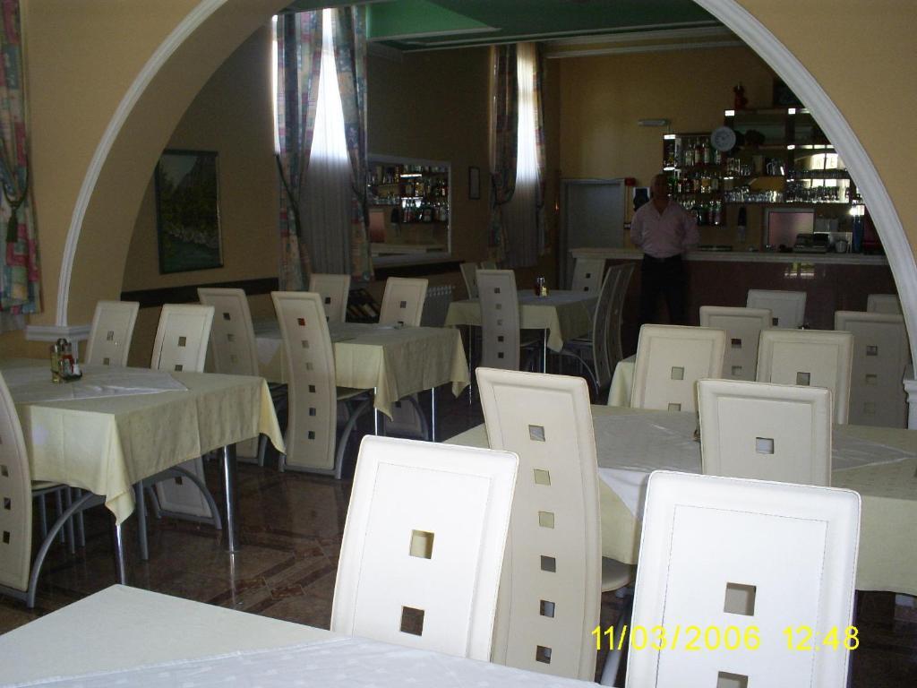 Hotel Lovcen Podgorica Zewnętrze zdjęcie