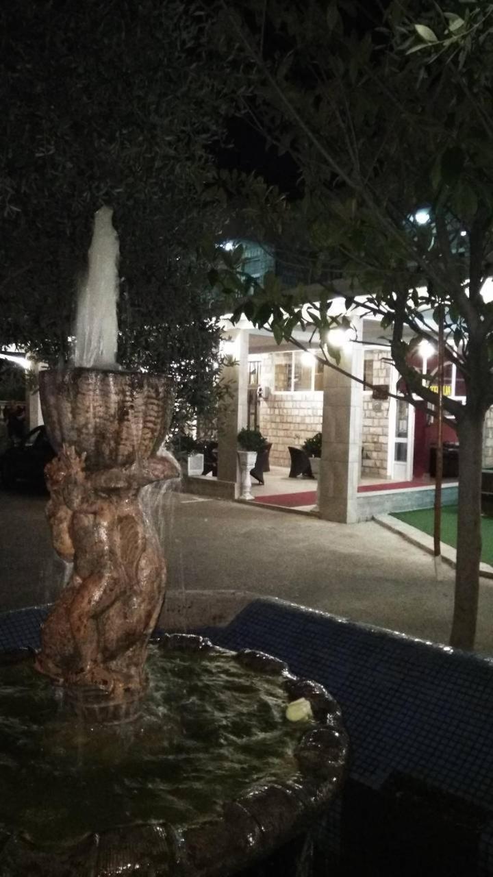 Hotel Lovcen Podgorica Zewnętrze zdjęcie