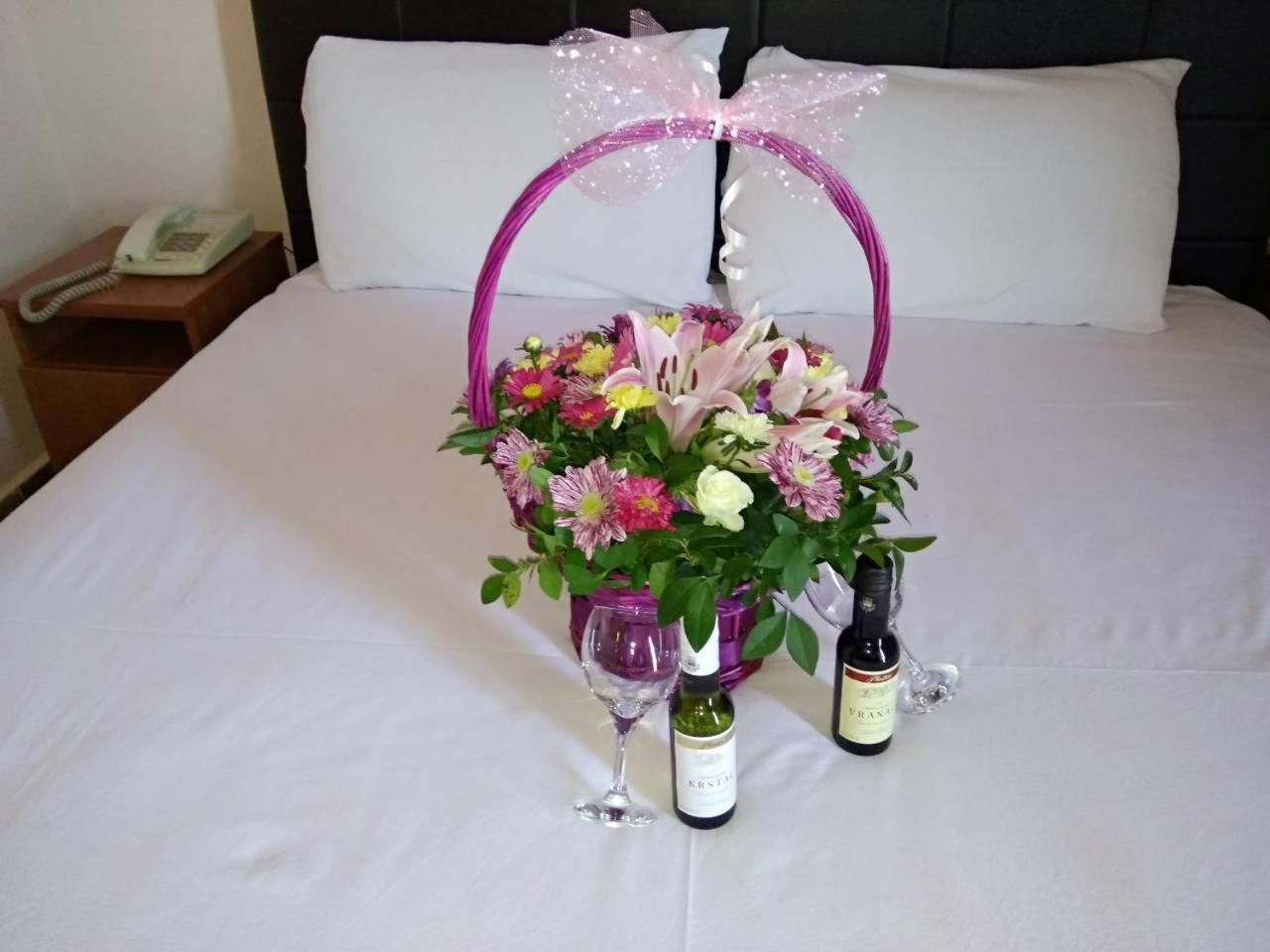 Hotel Lovcen Podgorica Zewnętrze zdjęcie
